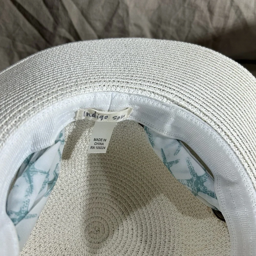 Indigo Soul Women's White Straw Sun Hat with Starfish Scarf Detail